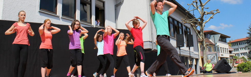 video clip dance auf dem stadtfest in markdorf
